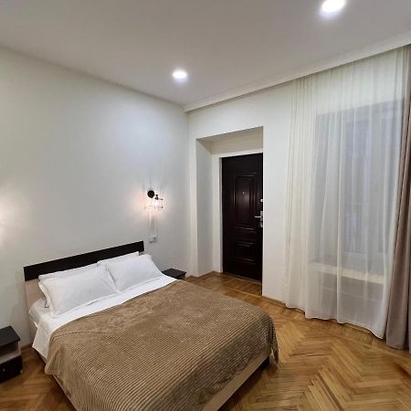 Cosy Apartment In Tbilisi Centre Εξωτερικό φωτογραφία