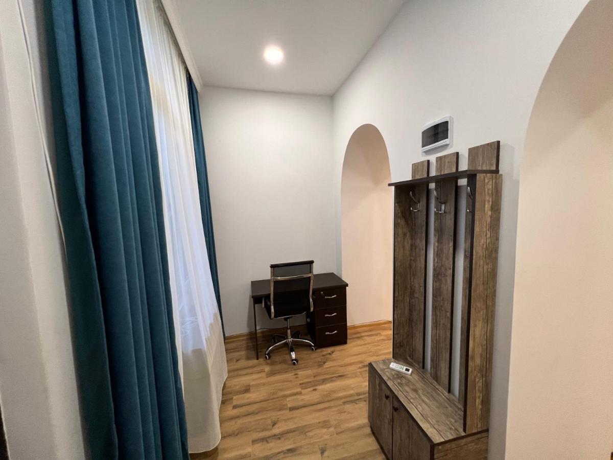Cosy Apartment In Tbilisi Centre Εξωτερικό φωτογραφία
