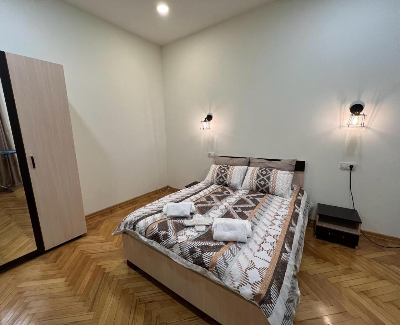 Cosy Apartment In Tbilisi Centre Εξωτερικό φωτογραφία