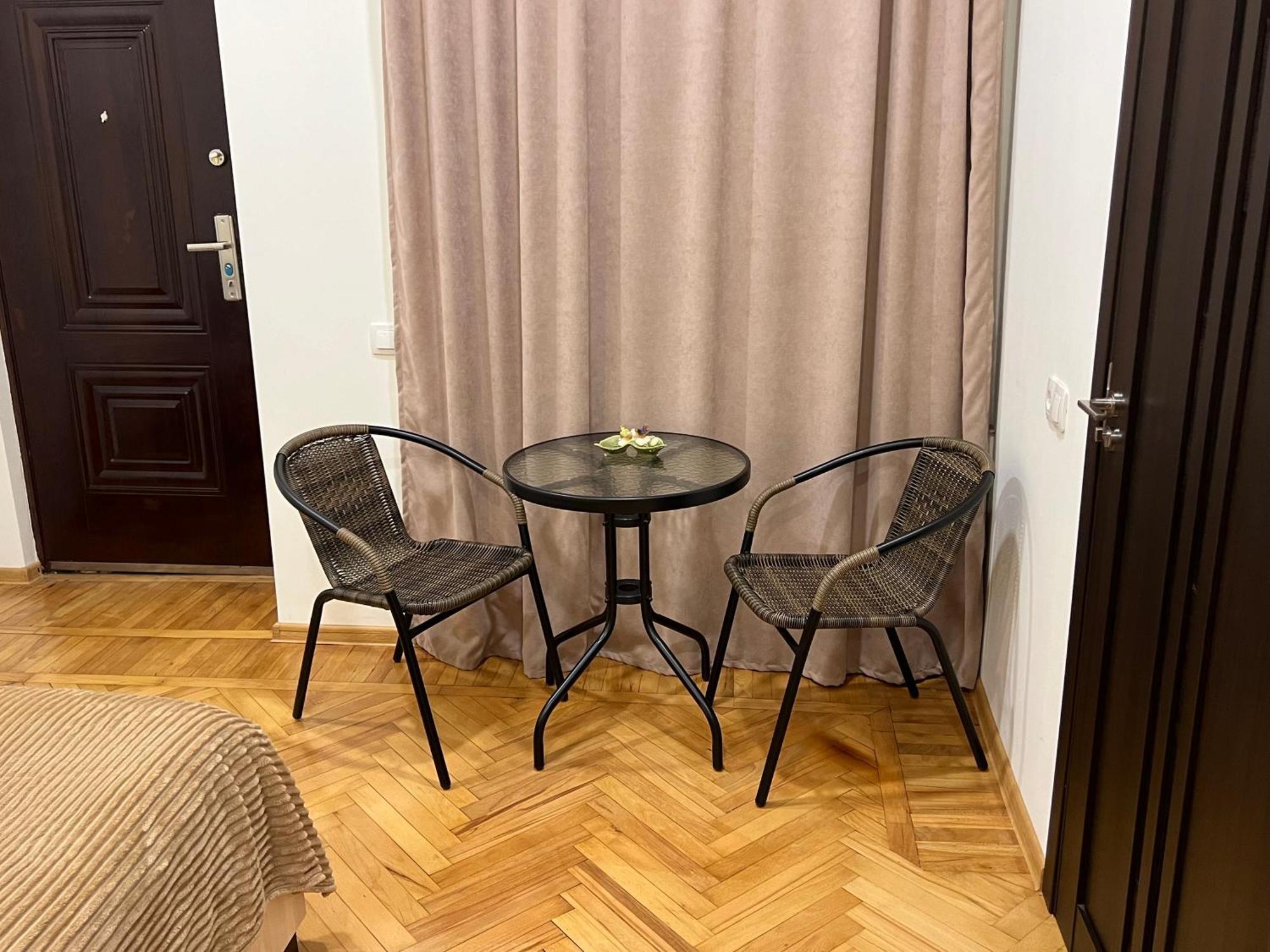 Cosy Apartment In Tbilisi Centre Εξωτερικό φωτογραφία